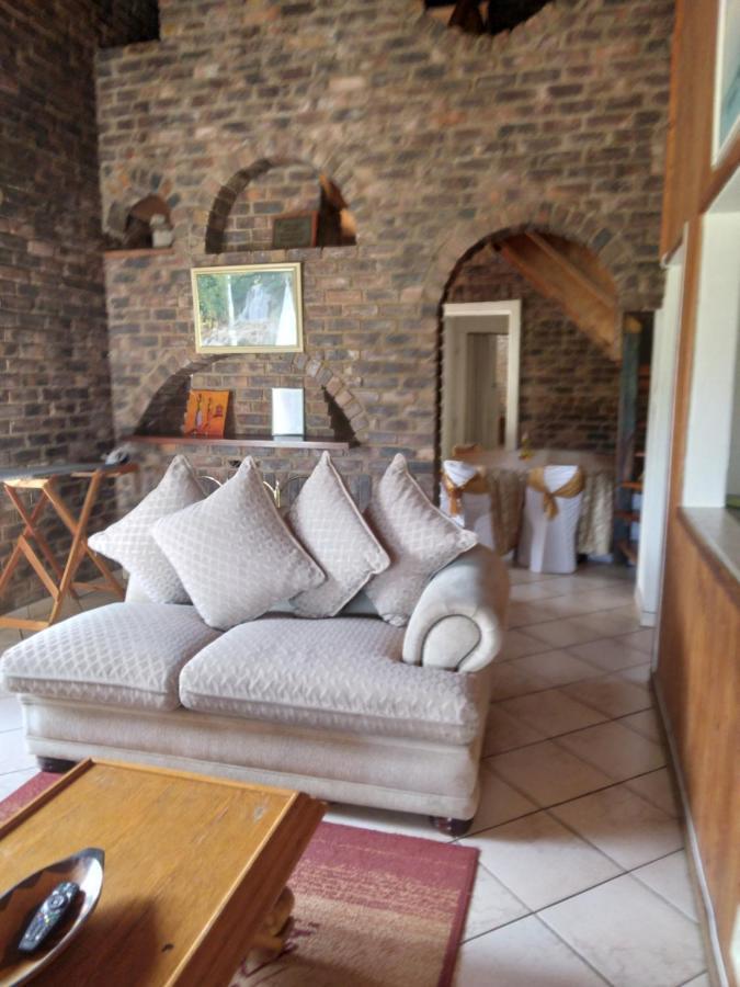 Hamba Kancane Ma-Africa Guest House Graskop Exterior photo