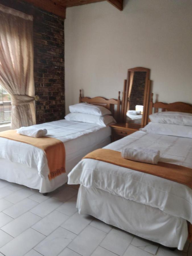 Hamba Kancane Ma-Africa Guest House Graskop Exterior photo